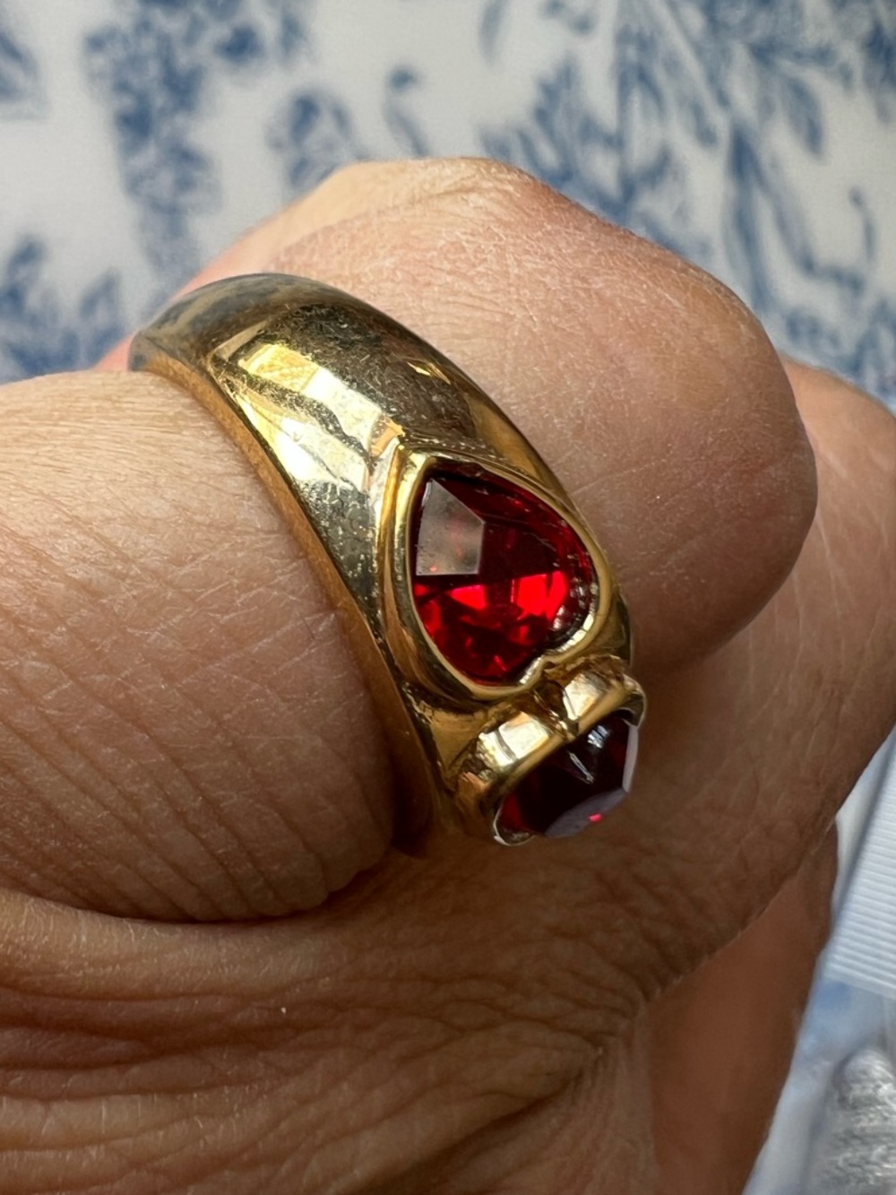 Gold Tone Double Heart Ruby Red Ring Size 5.75 #57523 - Picture 3 of 5